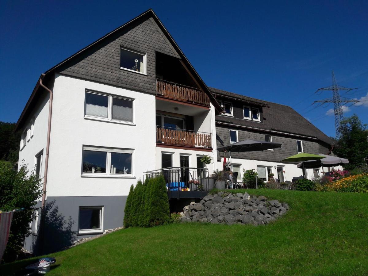 Modern Apartment In Sellinghausen With Terrace Schmallenberg Buitenkant foto